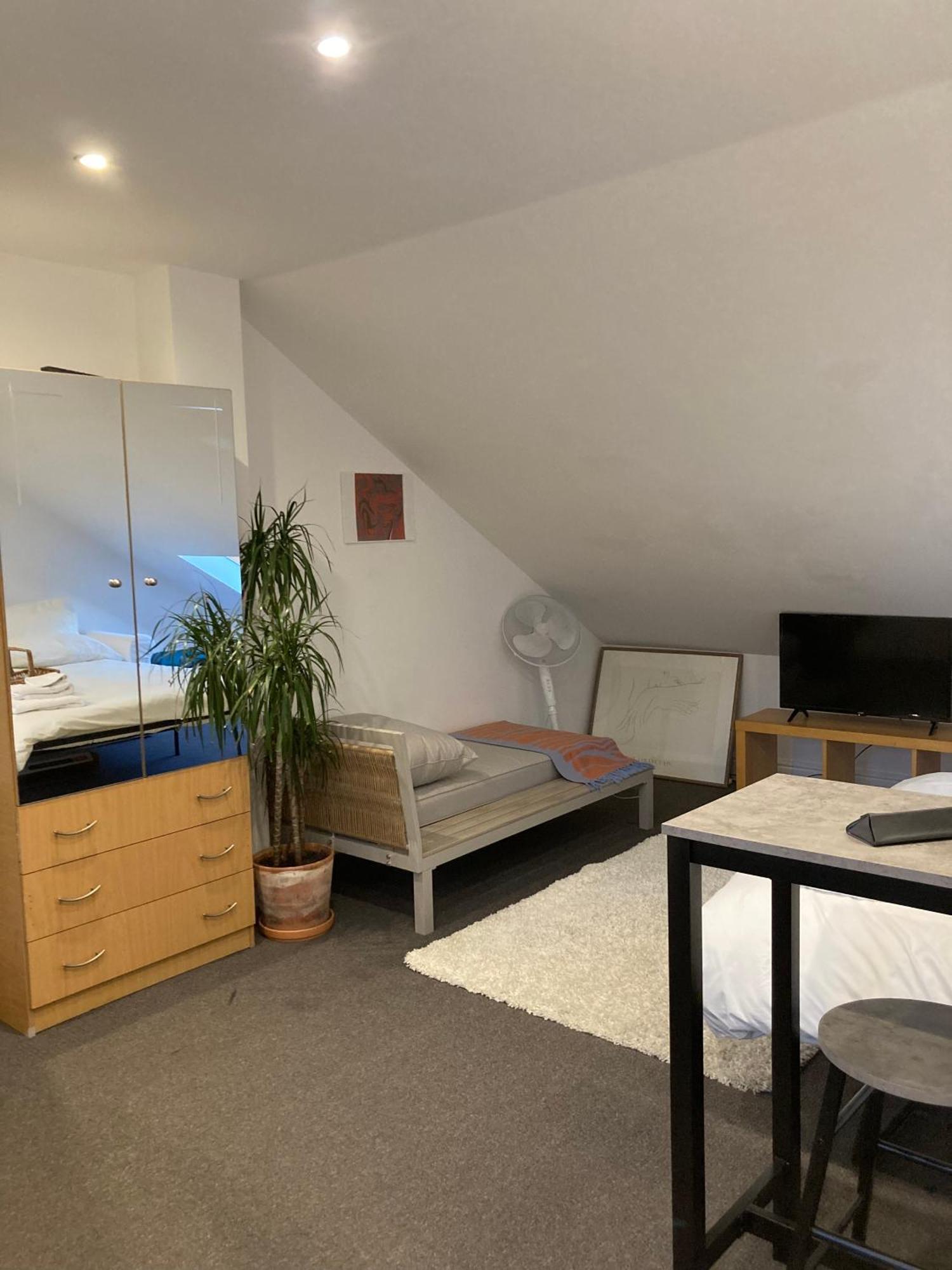 فندق Sunrise Retreat لندن المظهر الخارجي الصورة